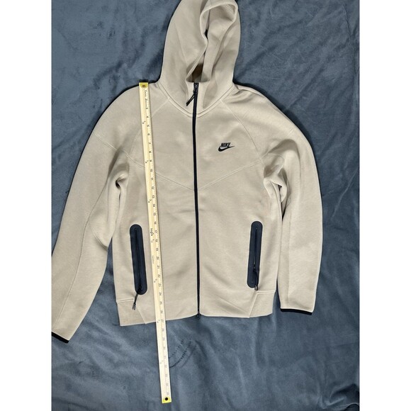 Nike Tech Men’s Fleece Windrunner Full-Zip Hoodie Size Medium - Picture 5 of 12